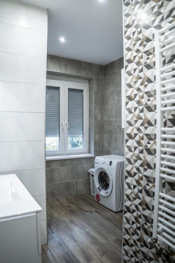 Attila Luxury Apartment Сегед Екстер'єр фото